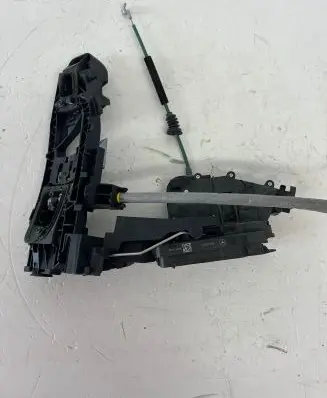 Mercedes-Benz GLC X253 C253 Front door lock A2220063999 A0997604600