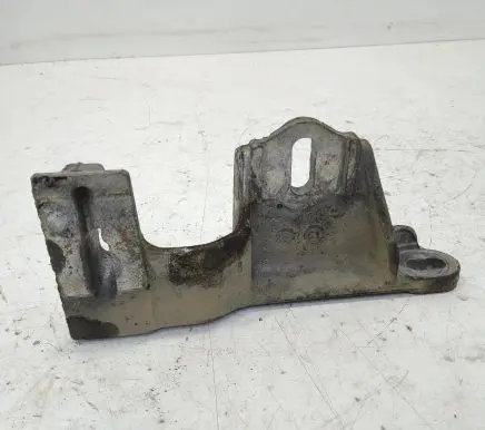 Volkswagen Sharan Engine mounting bracket 7M3199600A