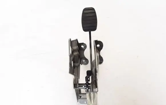 Clutch pedal