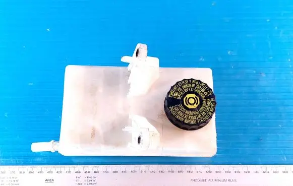 Peugeot Partner Brake fluid reservoir 03355815053 9680907780