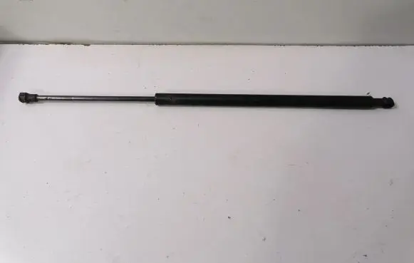 BMW X3 E83 Tailgate/trunk strut/damper 3400379
