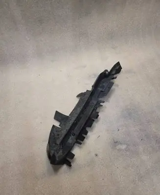 Audi A8 S8 D2 4D Intercooler air guide/duct channel 4D0121284A