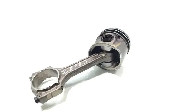 Ford Ka Piston with connecting rod 
