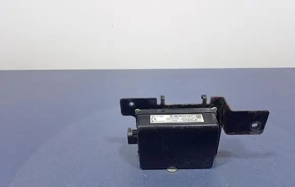 Infiniti Q50 Distronic sensor radar 284384GA3B