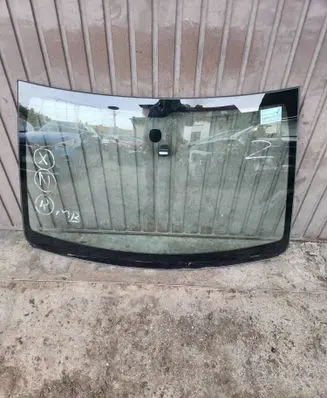 Citroen C4 Cactus Front windscreen/windshield window 43R010335