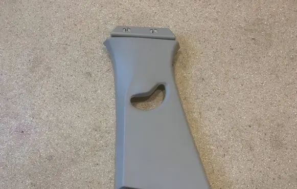 BMW 1 F40 (B) pillar trim (top) 7444551