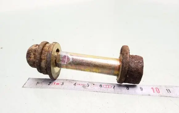 Subaru Impreza I Rear suspension camber bolt 