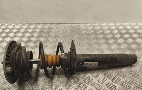 BMW 3 F30 F35 F31 Front shock absorber with coil spring 6791555 12B302CD0271
