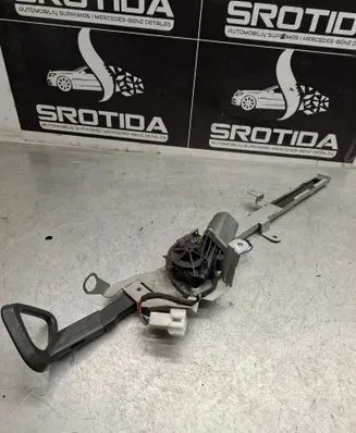 Mercedes-Benz CLK A209 C209 Seat belt height adjuster 2038600182