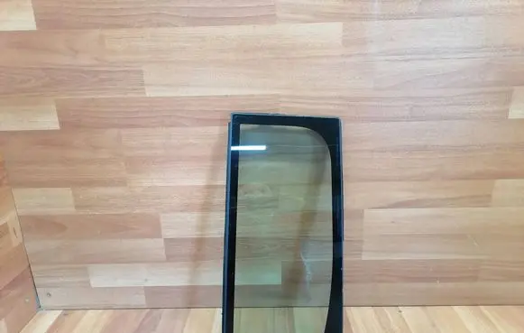 Renault Espace - Grand espace IV Rear vent window glass 8200015469 DOT39AS2M34 43R000929