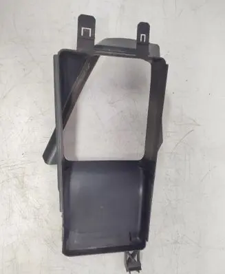 Ford Focus Intercooler air guide/duct channel BM518121