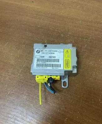 BMW 7 E65 E66 Other devices 65776970888 010530