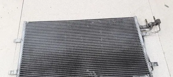 A/C cooling radiator (condenser)