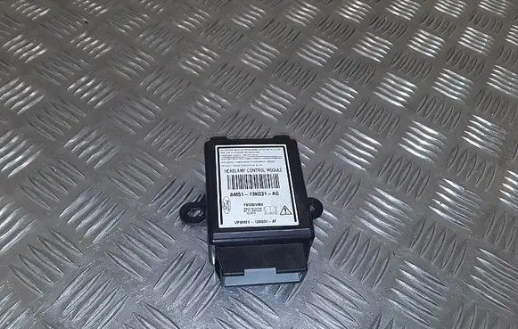 Ford Focus Light module LCM am5113k031ag