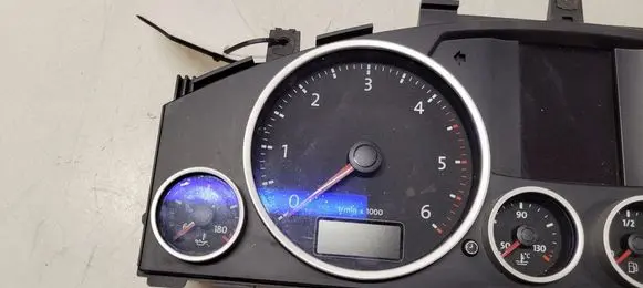 Volkswagen Touareg I Speedometer (instrument cluster) 7L6920875L 0263655310