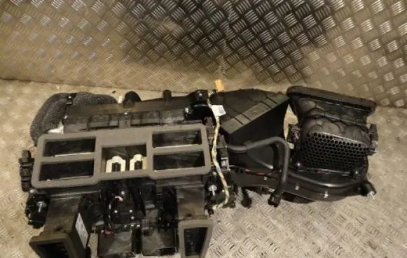 Porsche Panamera (970) Heater blower radiator