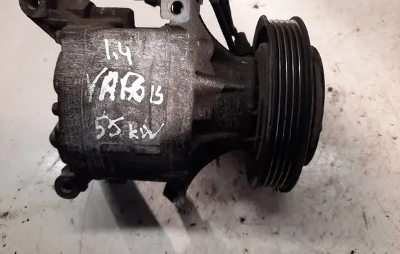 Toyota Yaris Air conditioning (A/C) compressor (pump) 4472607360