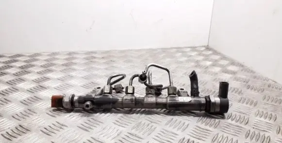 Fuel main line pipe