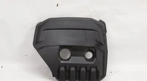 Volkswagen Golf VIII Engine cover (trim) 05E103925P