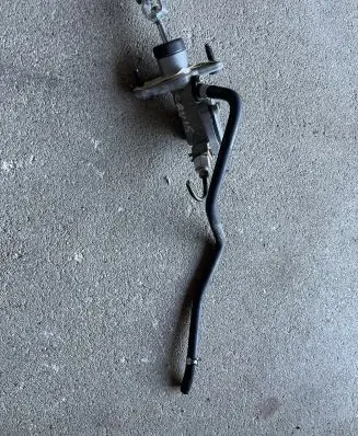 Clutch slave cylinder