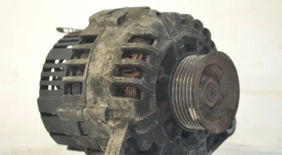Audi A6 S6 C5 4B Generator/alternator G12B025 089391H 2542324A