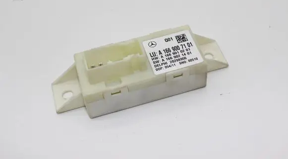 Mercedes-Benz C W204 Other control units/modules A1669007101 A1669010201 A1669021401