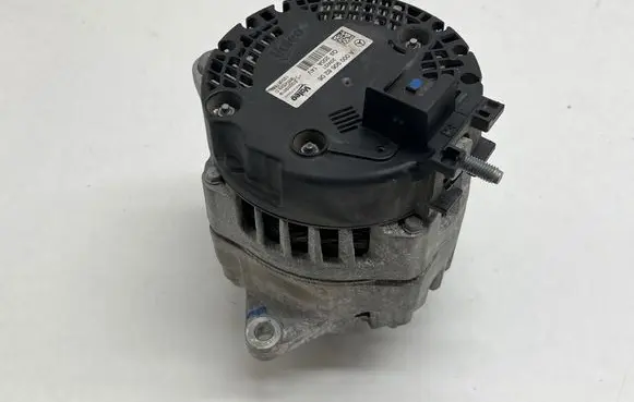 Mercedes-Benz A W177 Generator/alternator A0009068206