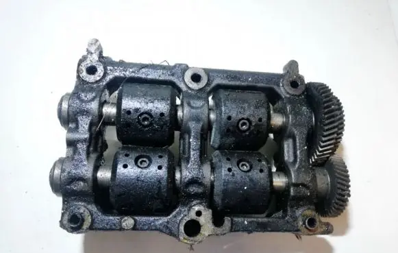 Renault Laguna II Oil pump 8200113723a