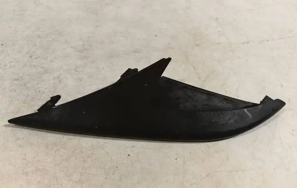 Porsche Macan (95B) Front bumper splitter molding 95B807878