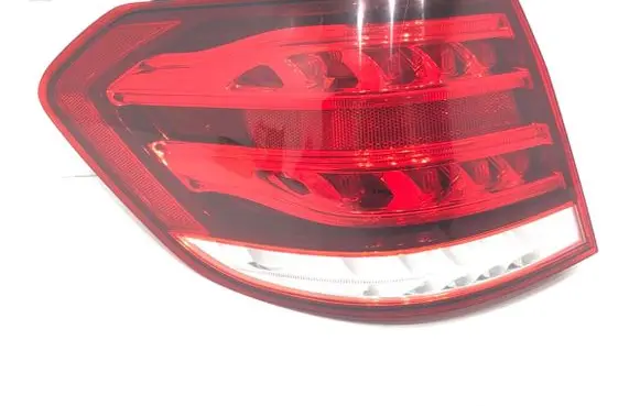 Mercedes-Benz E W212 Rear/tail lights A2129061703
