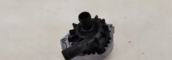 Volkswagen ID.3 Electric auxiliary coolant/water pump 1EA965567L