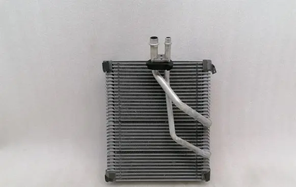 Porsche Cayenne (92A) Air conditioning (A/C) radiator (interior) 7P0820101C