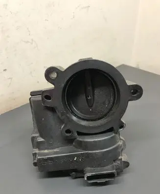 Peugeot 207 Throttle valve