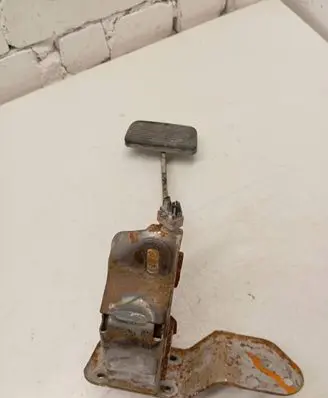 Ford Ranger Brake pedal 3UA3PB