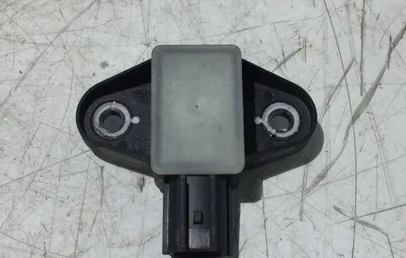 Skoda Superb B6 (3T) Airbag deployment crash/impact sensor 5N0959354D 229787102 34130203