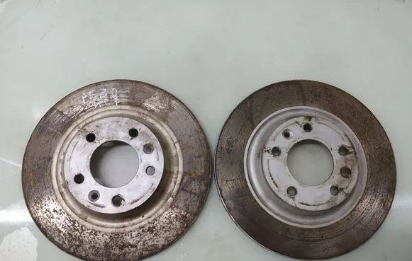 Peugeot 407 Rear brake disc 