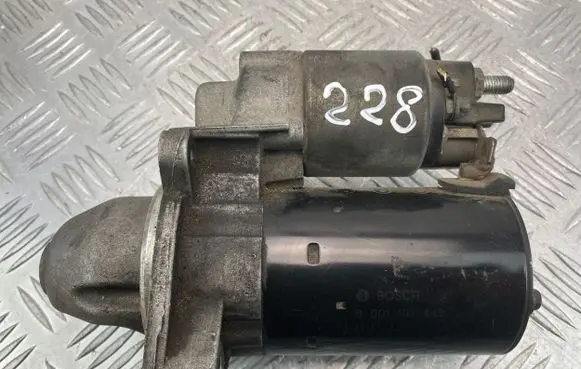 BMW 5 E60 E61 Starter motor 0001107442 20110730 223759