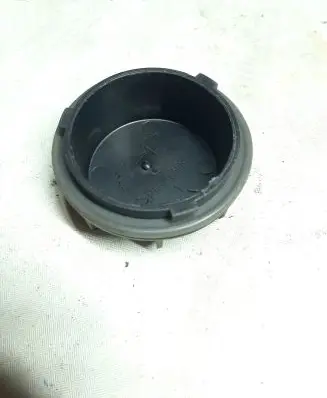 KIA Sorento Headlight/headlamp dust cover