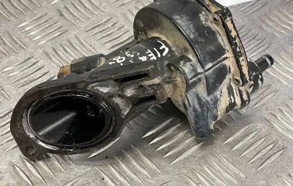 Ford Fiesta Vacuum pump