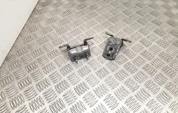 Nissan Tiida C11 Rear door hinge set 