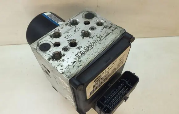 Volkswagen PASSAT B6 ABS Pump 3C0614109E 16431503C 16431603