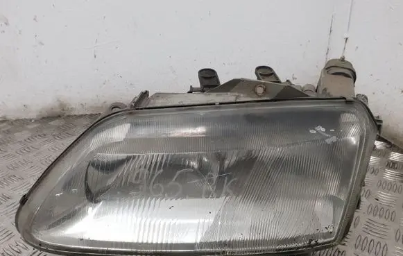 Renault Espace III Headlight/headlamp 0492705