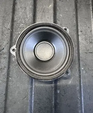 Land Rover Discovery 5 Panel speaker GX7318808EA