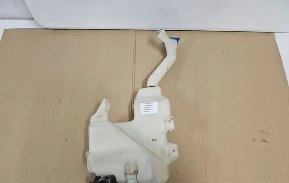 Honda Accord Windshield washer fluid reservoir/tank