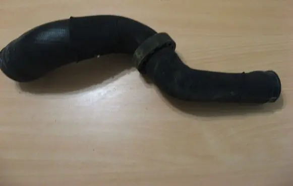 Bentley Flying Spur Engine coolant pipe/hose 3W0145828F