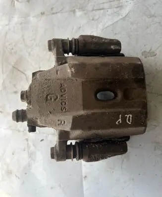 Toyota Prius (NHW20) Front brake caliper 