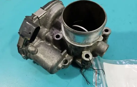 Hyundai i30 Throttle body valve 351002A600 IMPRK1545894