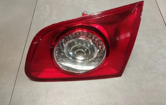 Volkswagen PASSAT B6 Tailgate rear/tail lights 3C9945094
