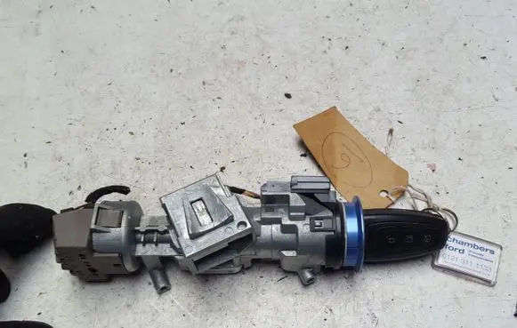 Ford Focus Ignition lock 3M513F880AE
