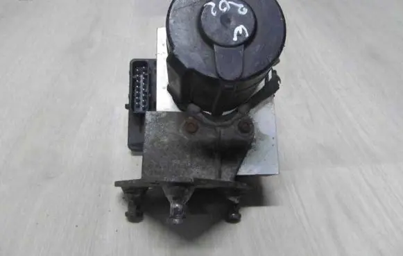 Mercedes-Benz C W202 ABS Pump A0034310312 7495